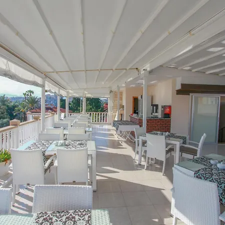 Guest house Bacchus 2*